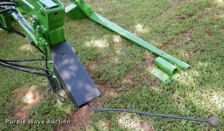 image for item DL0527 John Deere 240  loader