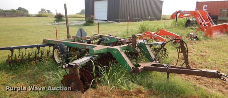 image for item DL0539 John Deere 630  tandem off-set disk