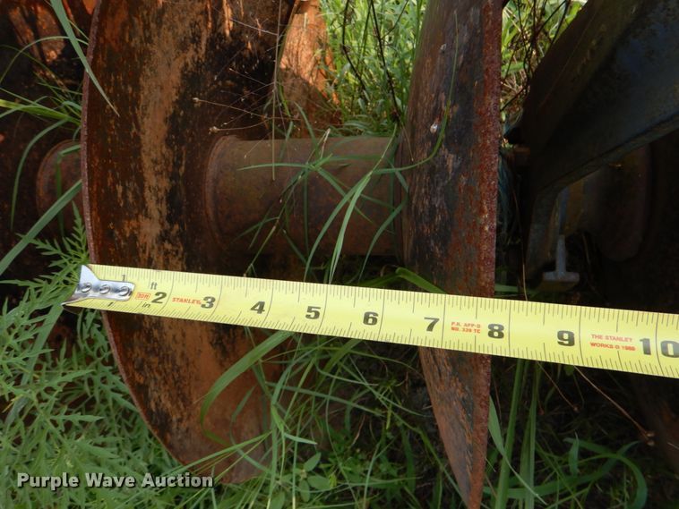 image for item DL0539 John Deere 630  tandem off-set disk