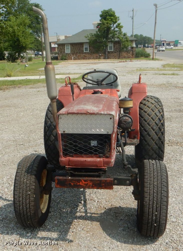 image for item DL5001 Yanmar YM266  tractor