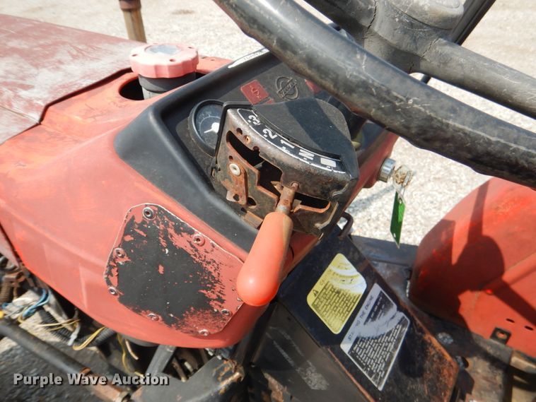 image for item DL5001 Yanmar YM266  tractor