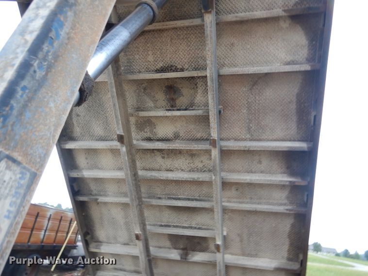 image for item DM1330 1977 Mack R600  grain truck