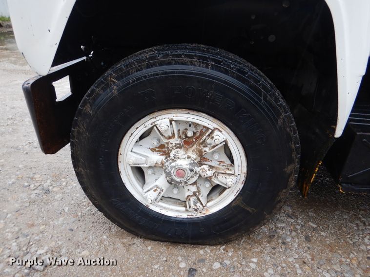 image for item DM1330 1977 Mack R600  grain truck