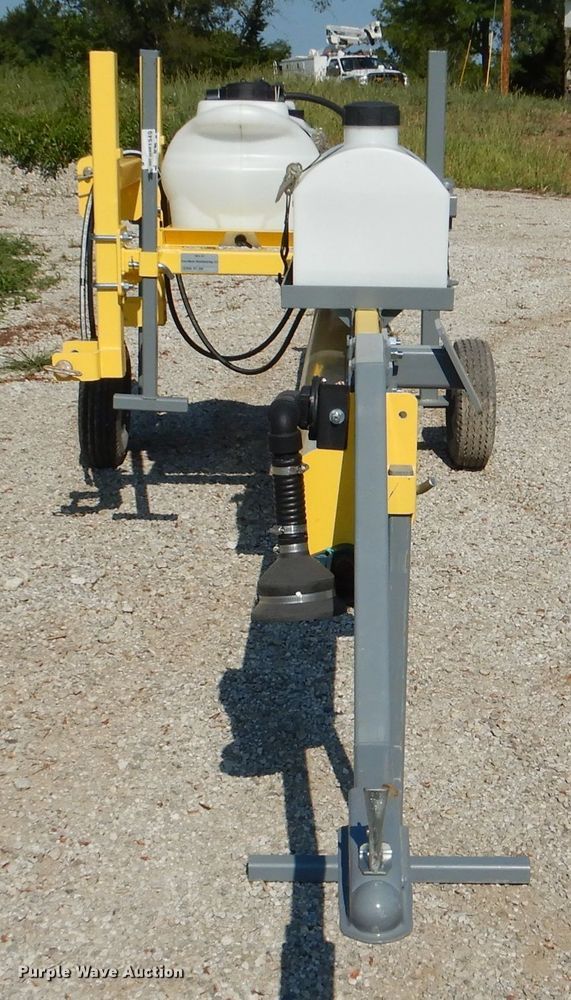 image for item DM1349 Grass Works  weed wiper