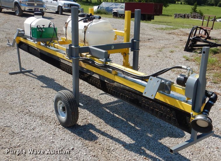 image for item DM1349 Grass Works  weed wiper