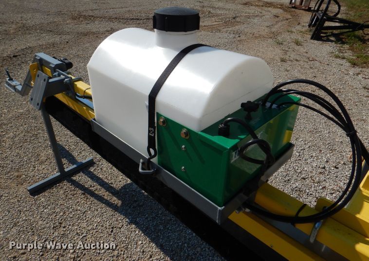 image for item DM1349 Grass Works  weed wiper