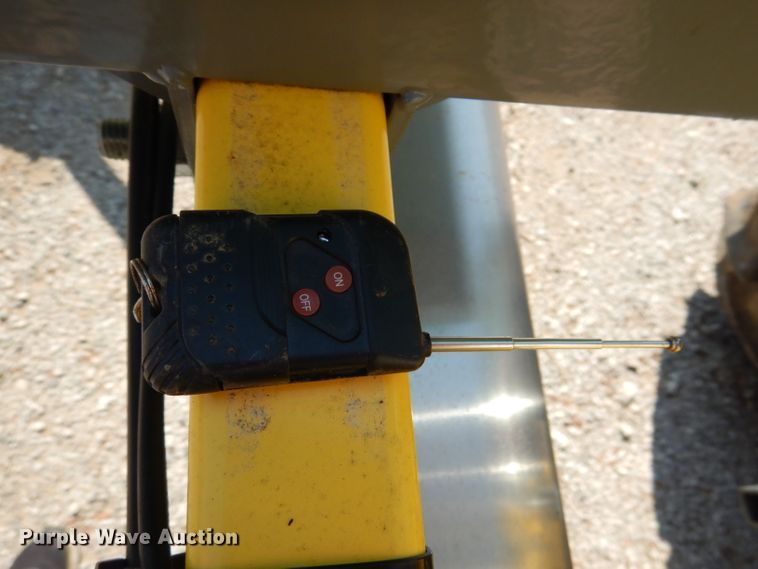 image for item DM1349 Grass Works  weed wiper