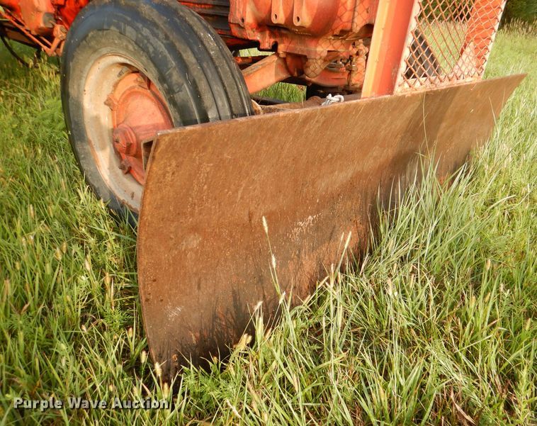 image for item DM1354 Case 900B  tractor