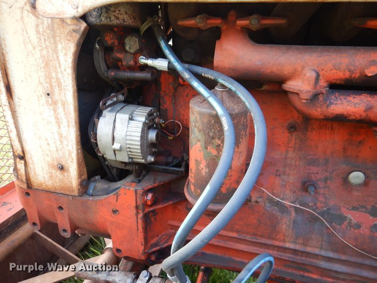 image for item DM1354 Case 900B  tractor