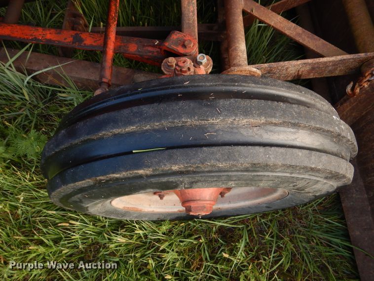 image for item DM1354 Case 900B  tractor