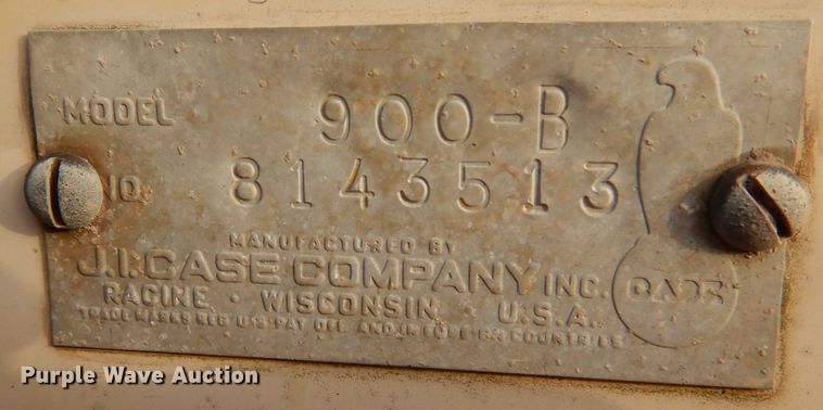 image for item DM1354 Case 900B  tractor