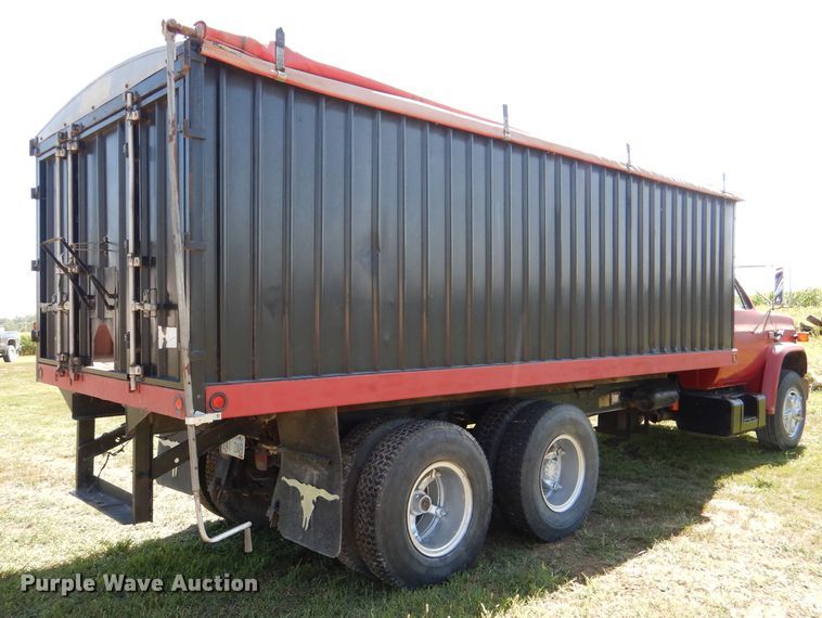 image for item DM1420 1981 GMC C7500  grain truck