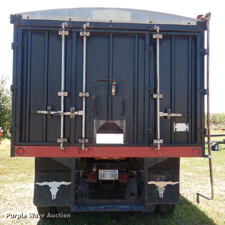 image for item DM1420 1981 GMC C7500  grain truck