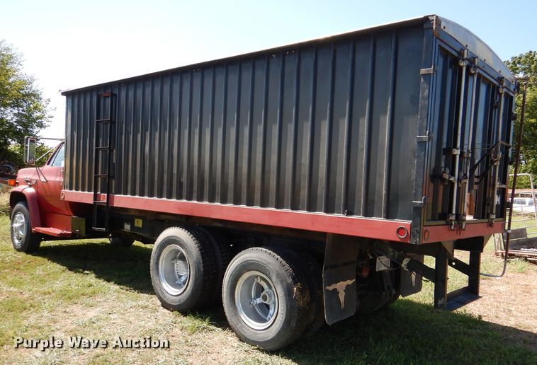 image for item DM1420 1981 GMC C7500  grain truck
