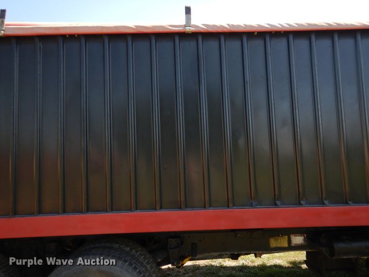 image for item DM1420 1981 GMC C7500  grain truck