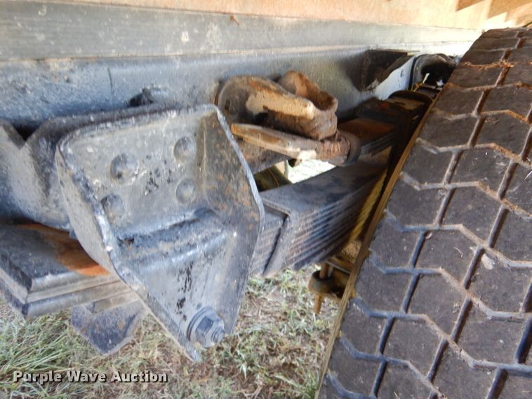 image for item DM1420 1981 GMC C7500  grain truck