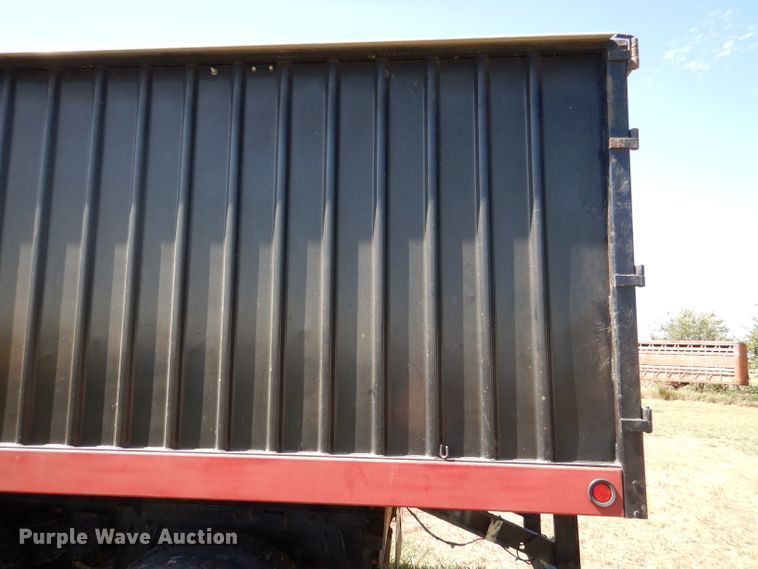 image for item DM1420 1981 GMC C7500  grain truck