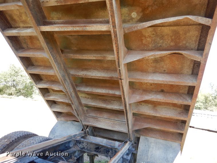 image for item DM1420 1981 GMC C7500  grain truck