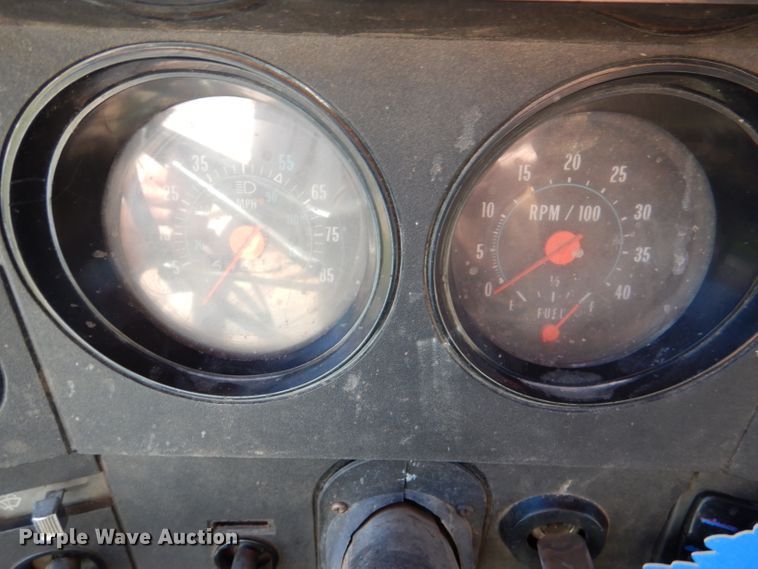 image for item DM1420 1981 GMC C7500  grain truck