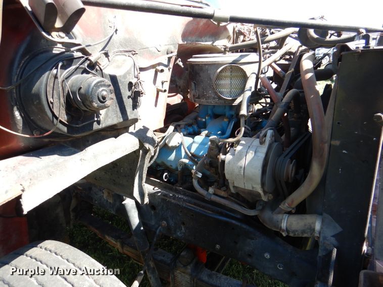 image for item DM1420 1981 GMC C7500  grain truck