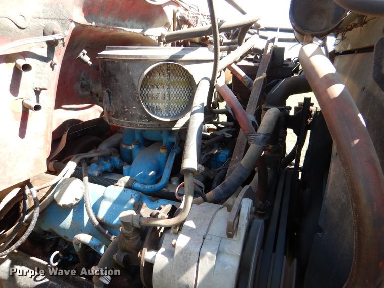 image for item DM1420 1981 GMC C7500  grain truck