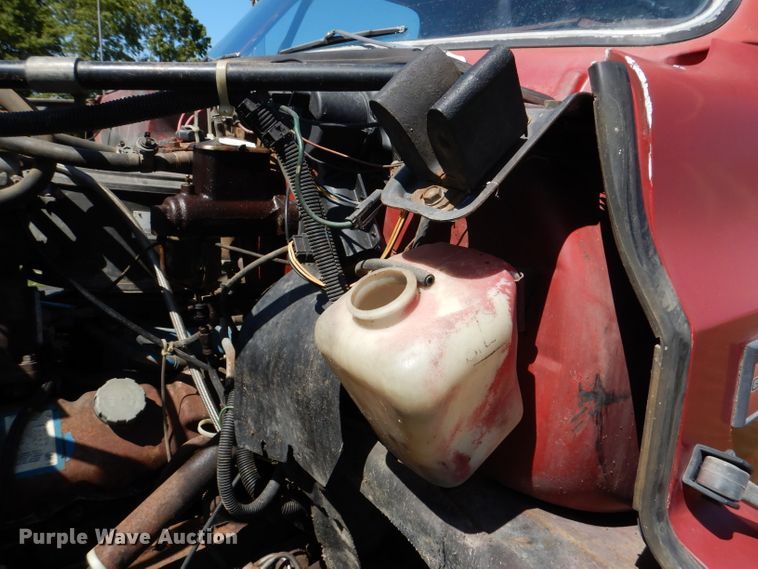 image for item DM1420 1981 GMC C7500  grain truck