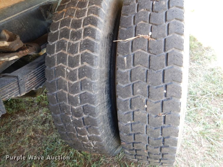 image for item DM1420 1981 GMC C7500  grain truck