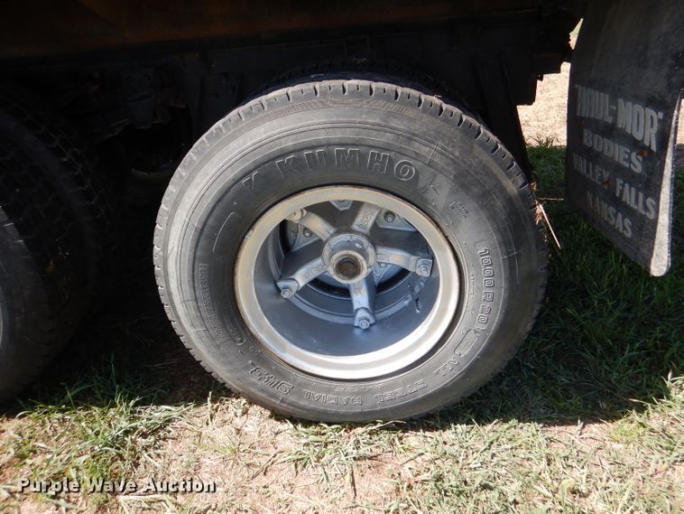 image for item DM1420 1981 GMC C7500  grain truck