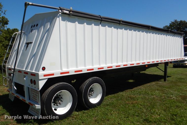 image for item DM1422 2009 Neville  grain trailer