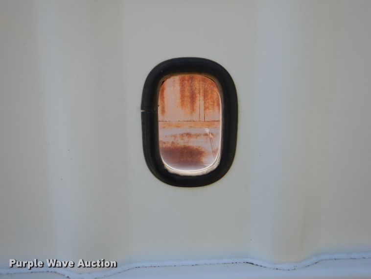 image for item DM1422 2009 Neville  grain trailer