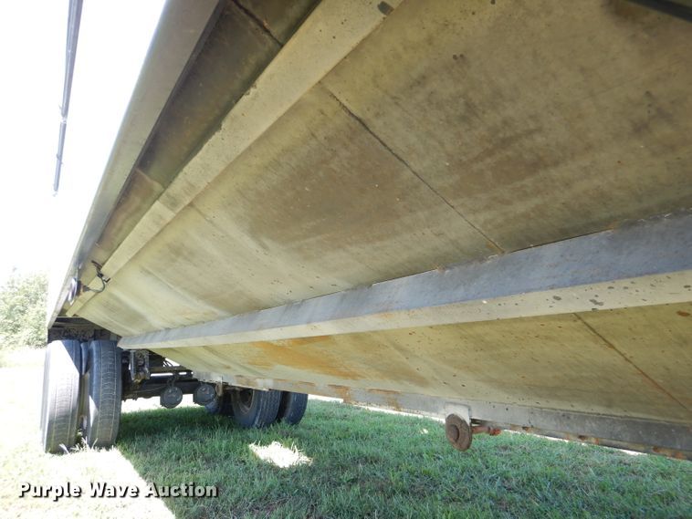 image for item DM1422 2009 Neville  grain trailer