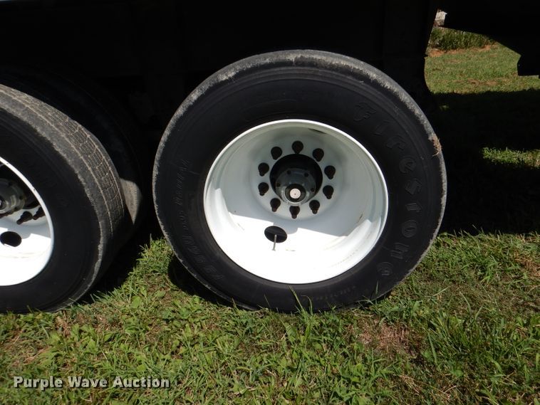 image for item DM1422 2009 Neville  grain trailer