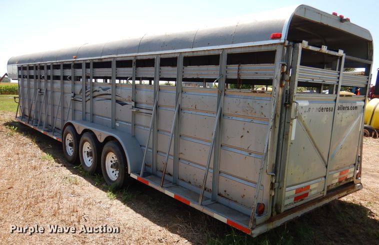 image for item DM1426 2008 Ponderosa  livestock trailer