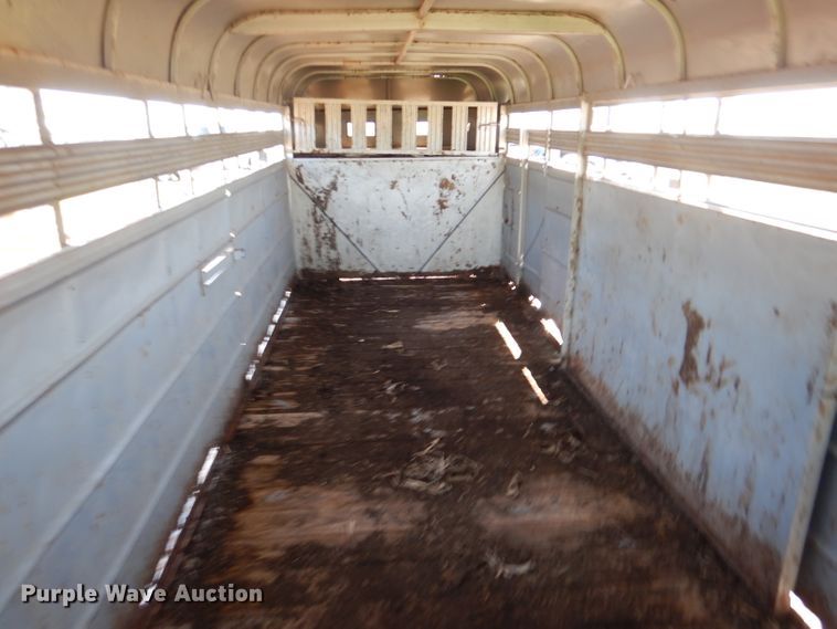 image for item DM1426 2008 Ponderosa  livestock trailer