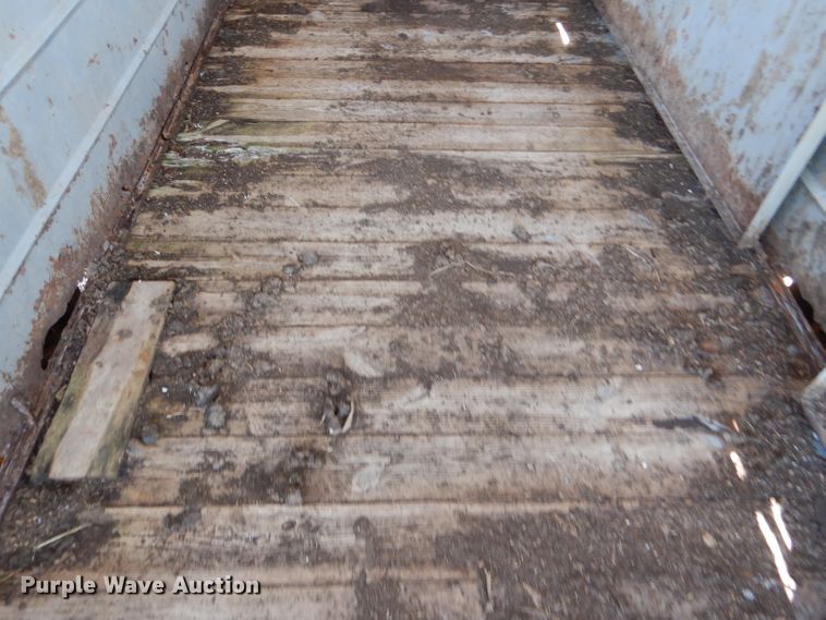 image for item DM1426 2008 Ponderosa  livestock trailer