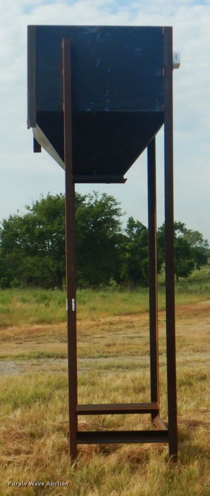 image for item DM3953 Grain hopper