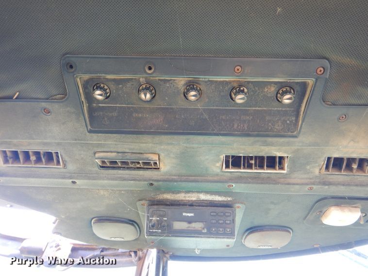 image for item DM3954 1981 John Deere 8640  4WD tractor