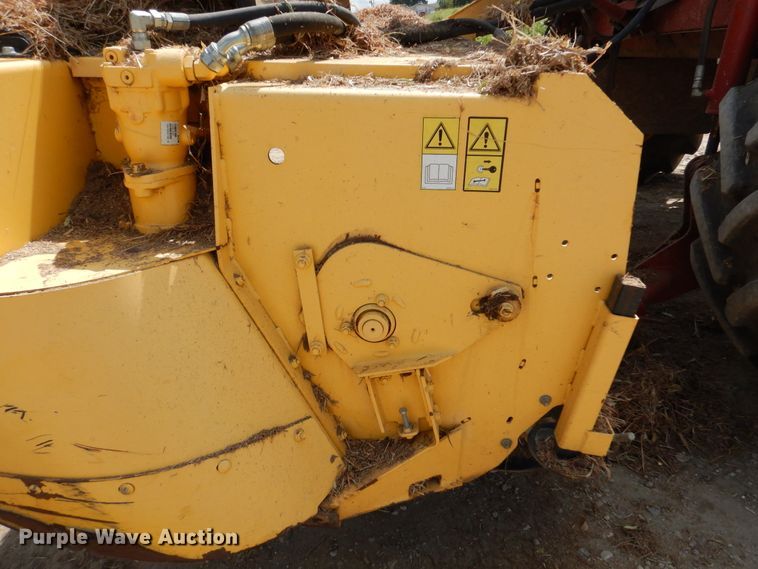 image for item DM6412 2013 New Holland H8080  windrower