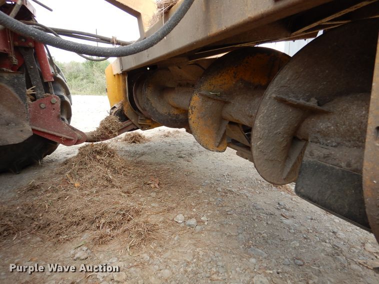 image for item DM6412 2013 New Holland H8080  windrower