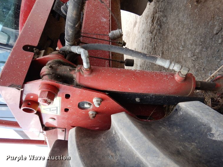 image for item DM6412 2013 New Holland H8080  windrower