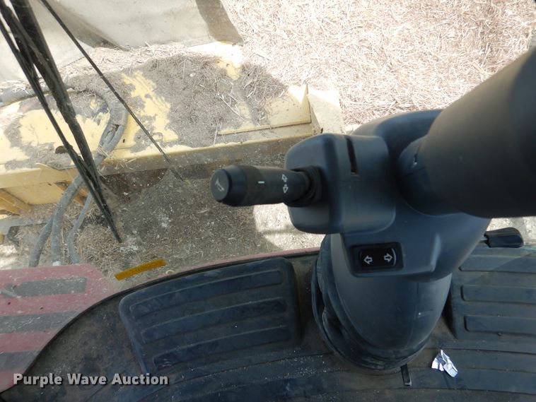 image for item DM6412 2013 New Holland H8080  windrower