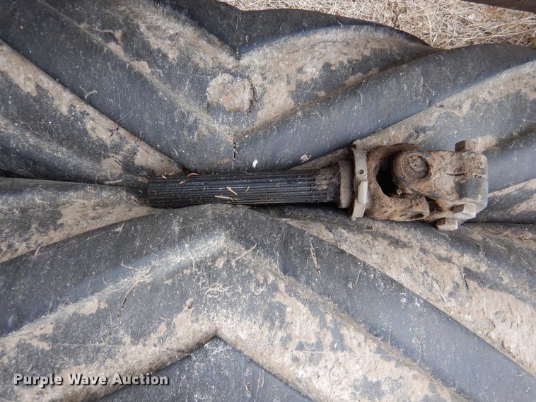 image for item DM6412 2013 New Holland H8080  windrower