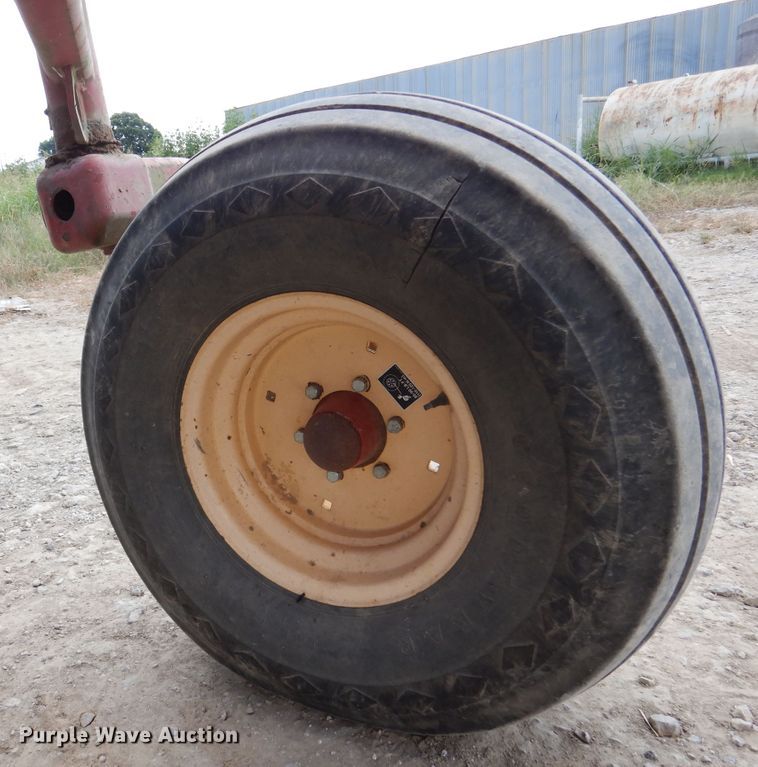 image for item DM6412 2013 New Holland H8080  windrower