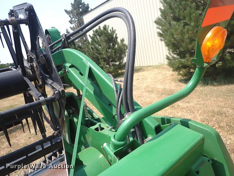 image for item DN1898 2004 John Deere 625F  HydraFlex flex head