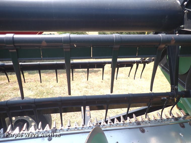 image for item DN1898 2004 John Deere 625F  HydraFlex flex head