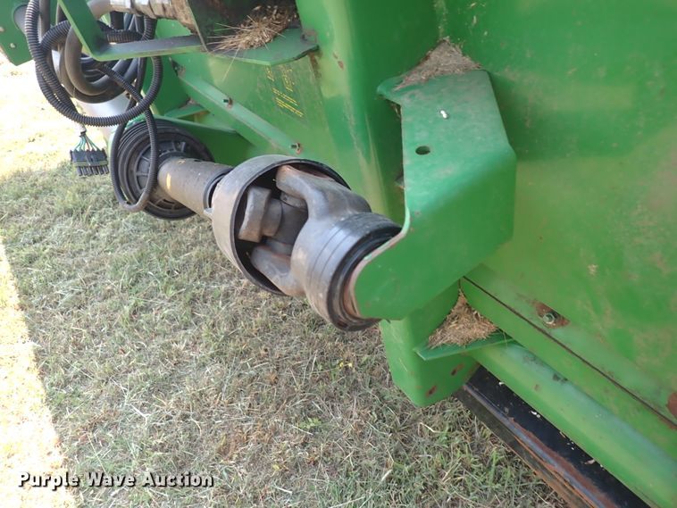 image for item DN1898 2004 John Deere 625F  HydraFlex flex head