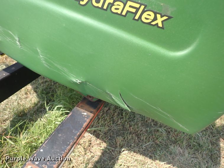 image for item DN1898 2004 John Deere 625F  HydraFlex flex head