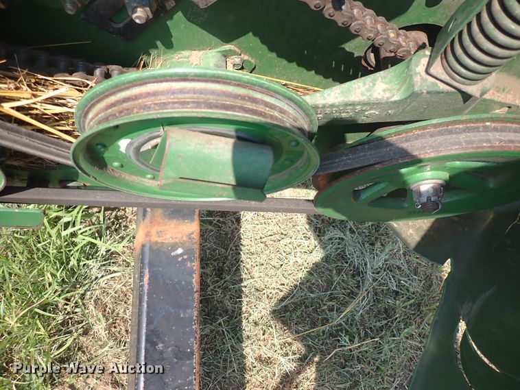 image for item DN1898 2004 John Deere 625F  HydraFlex flex head
