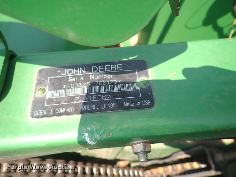 image for item DN1898 2004 John Deere 625F  HydraFlex flex head