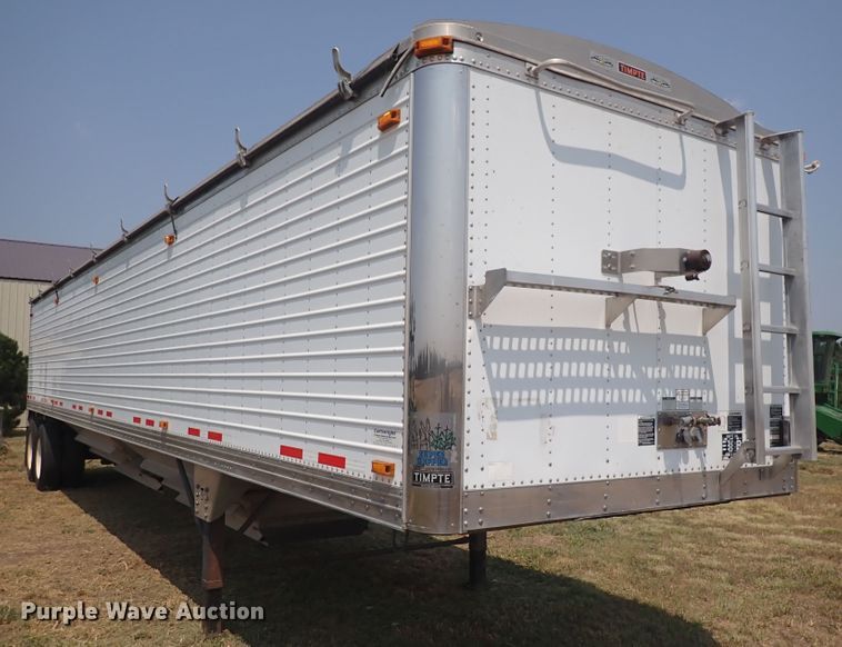 image for item DN1900 2010 Timpte Super Hopper  grain trailer